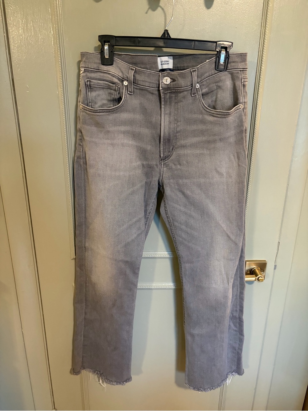 Citizens Of Humanity Light Grey Cropped Straight Jeans